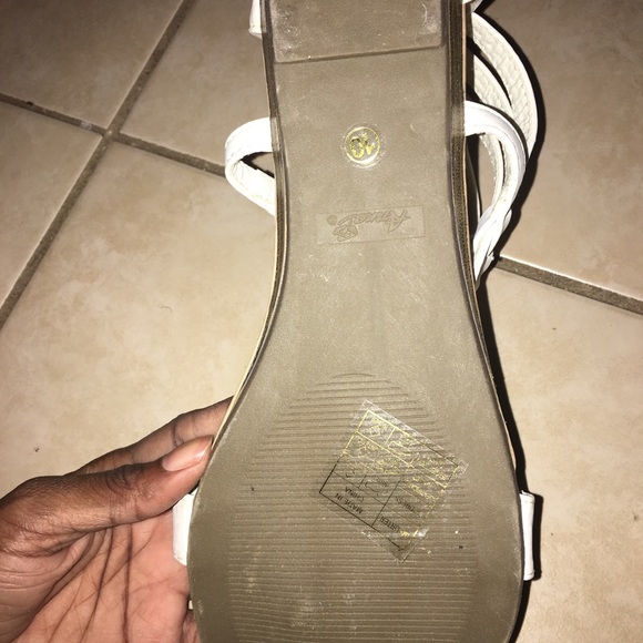 Sandals - Picture 2 of 2